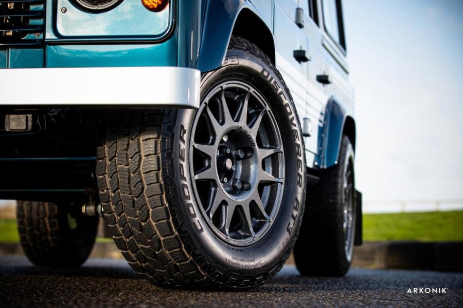 Колеса Land Rover Defender 110 UJO by Arkonik 2020 года  (фото 9 из 27)